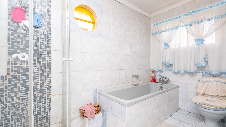 3 Bedroom Property for Sale in Oos Einde North West